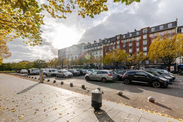 Le Nid Douillet Appartement Confortable A 5 Min Du Stade De France Et Proche De L'Aeroport Cdg Saint-Denis  Kültér fotó